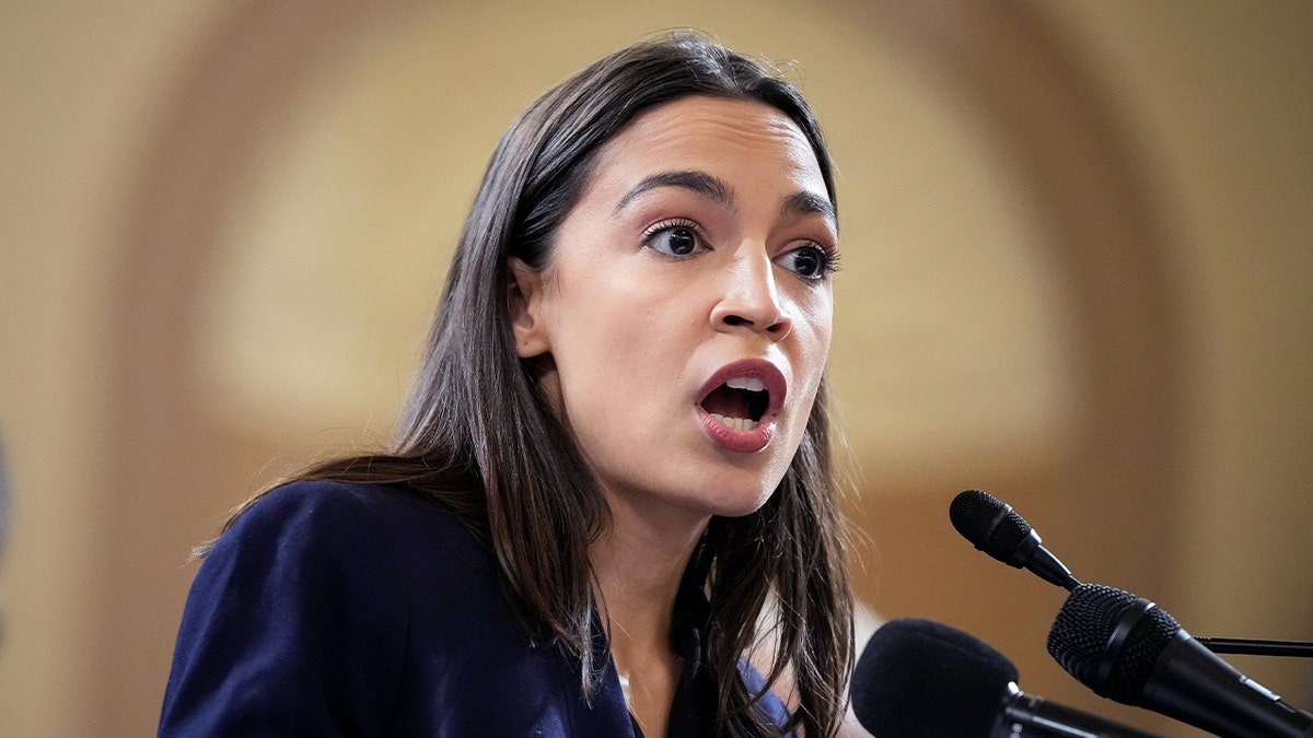 AOC, Pelosi misuse official resources for campaign purposes with ‘disdain’ for law: complaint