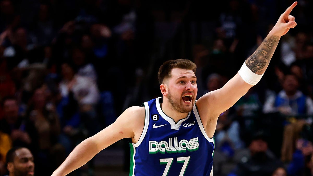 Mavericks’ Luka Doncic has fan ejected who reportedly told him to ‘get your a– on the treadmill’