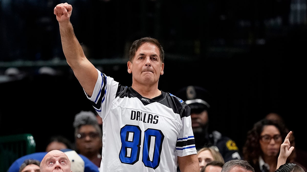 Federal commissioner fires back at Mark Cuban for diversity claim, delivers warning about DEI: ‘More problems’